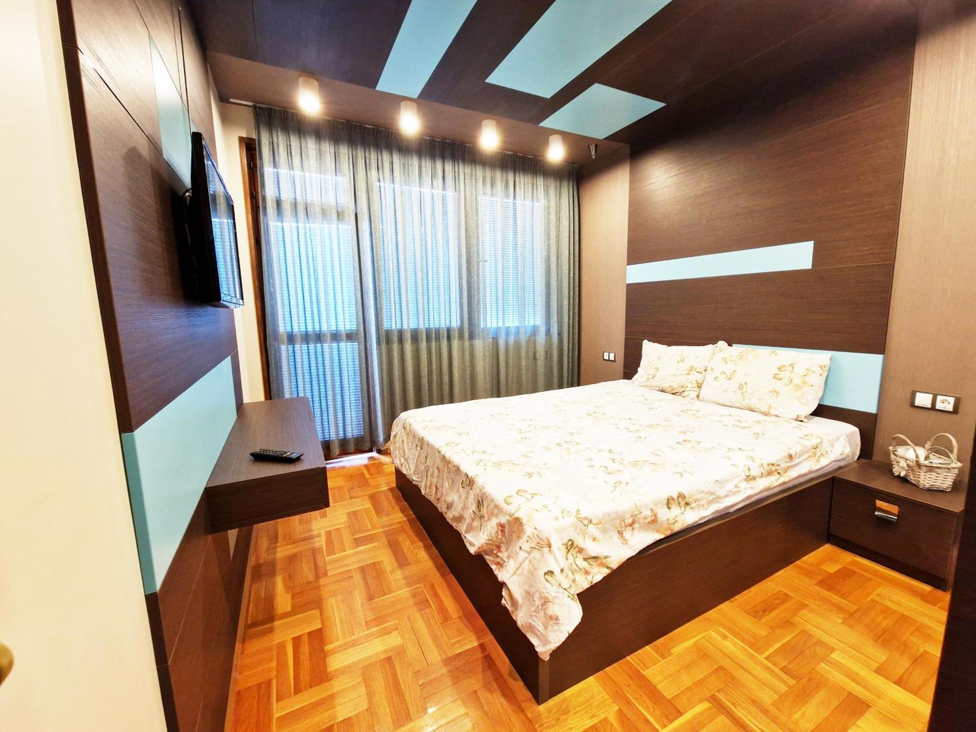 Central Apartment - Spacious Designer Property In Stara Zagora Exteriör bild