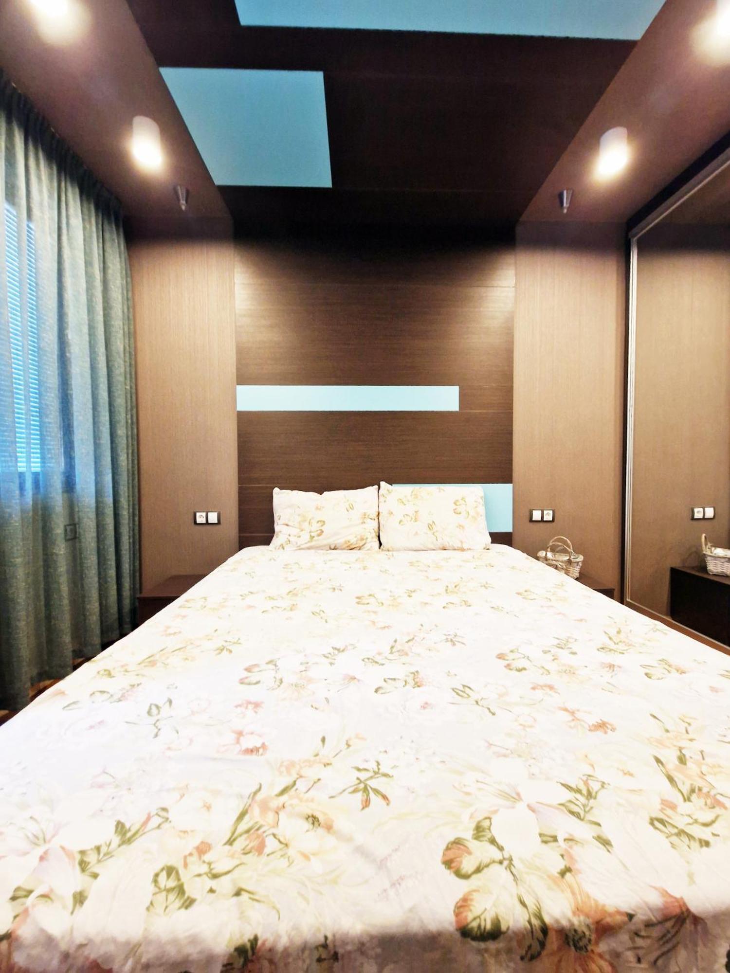Central Apartment - Spacious Designer Property In Stara Zagora Exteriör bild