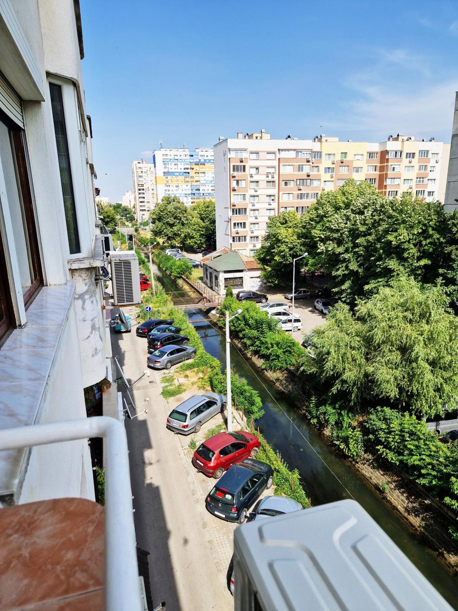 Central Apartment - Spacious Designer Property In Stara Zagora Exteriör bild